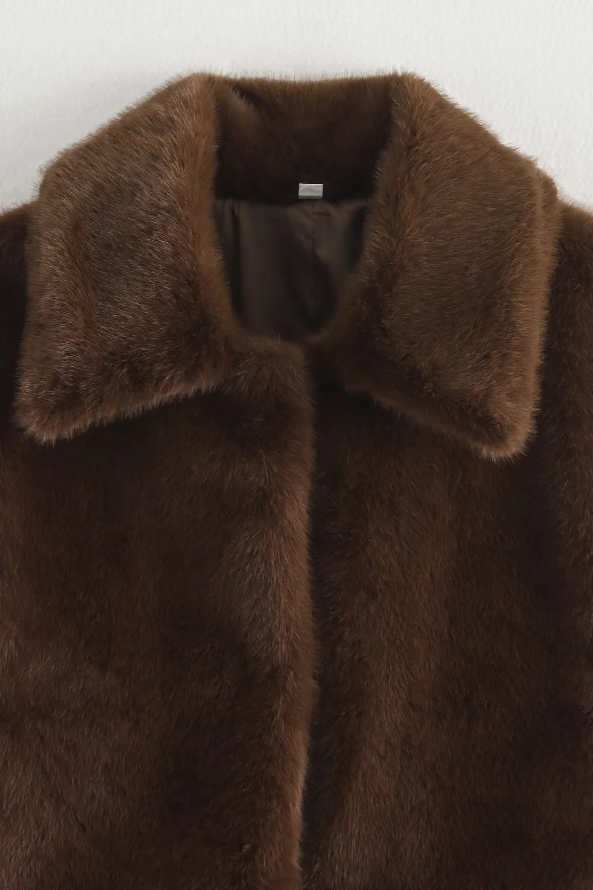 Cappotto corto con colletto in ecopelliccia Abby