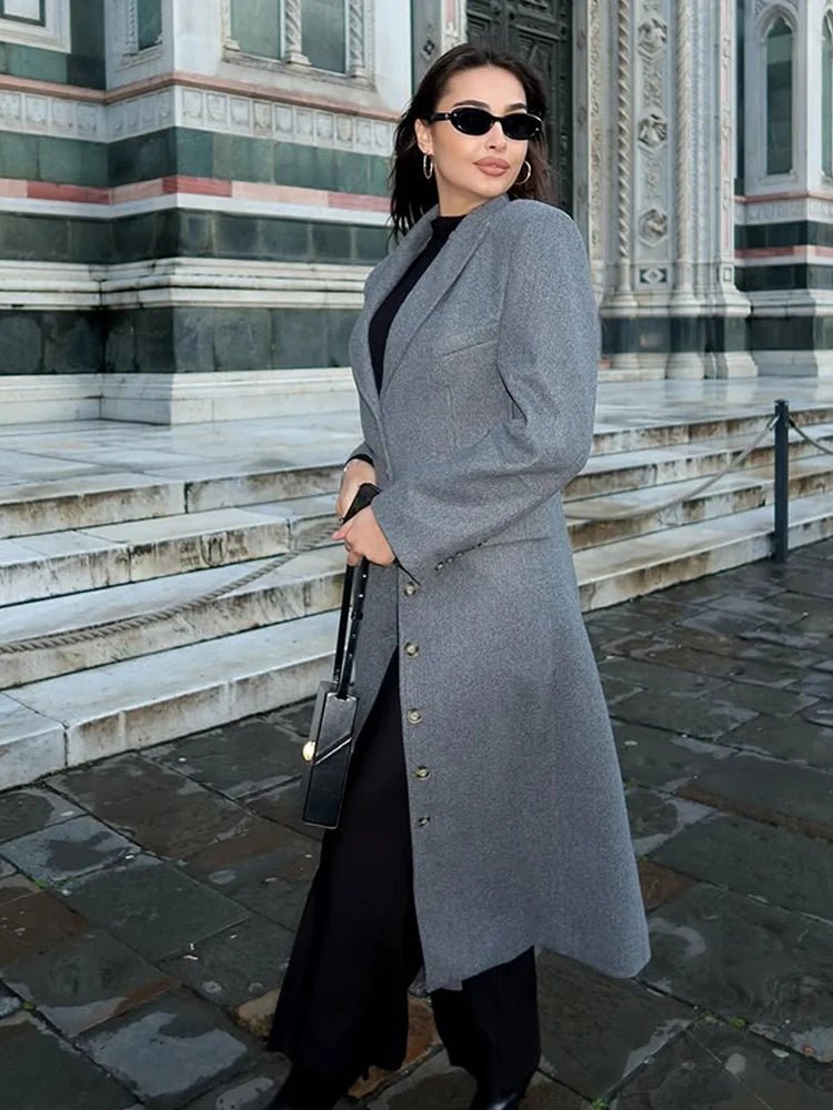 Cappotto lungo Aediva con vita sagomata