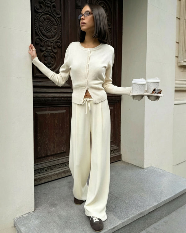 Set di cardigan e pantaloni in maglia Aimee