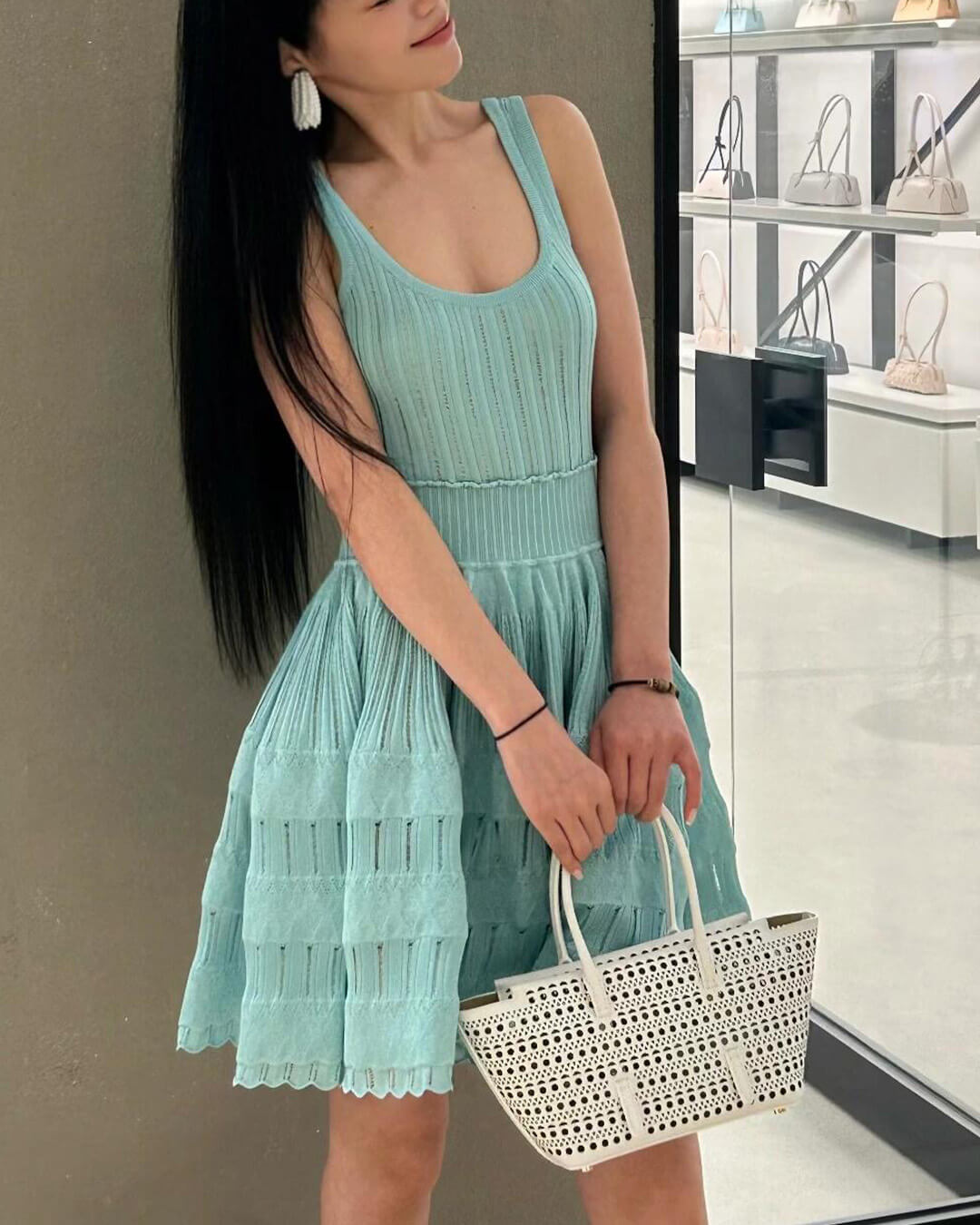 Miniabito in maglia con spalline Alicia