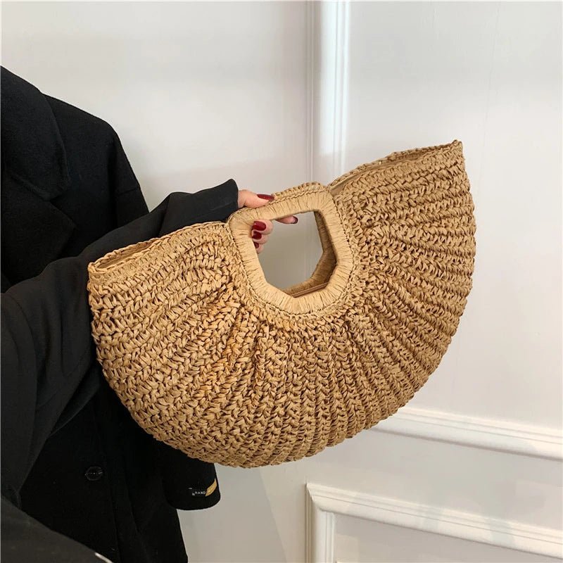 Borsa tote a mezzaluna in rattan Alyana