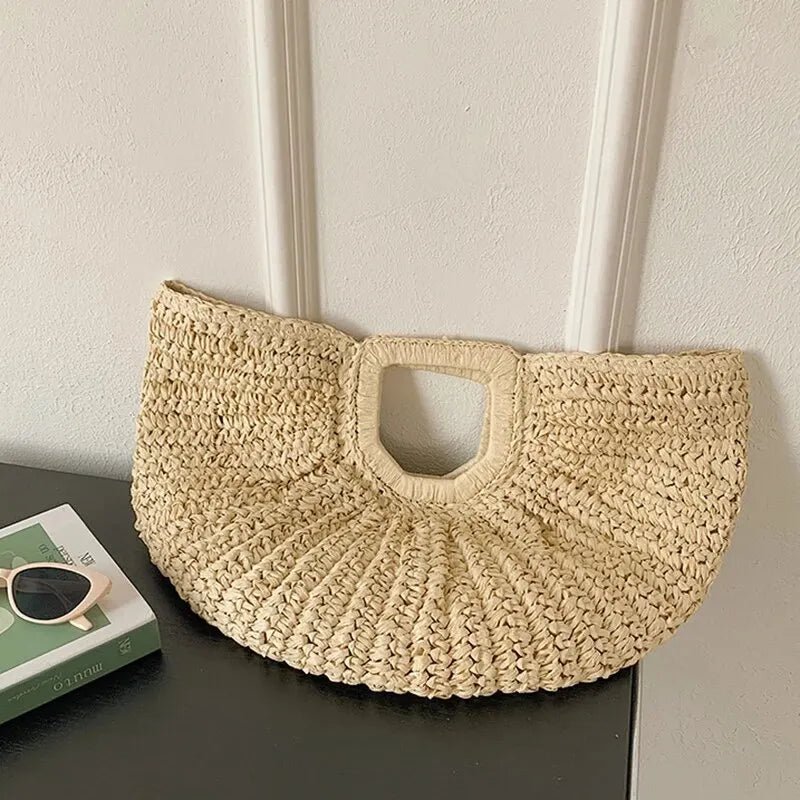 Borsa tote a mezzaluna in rattan Alyana