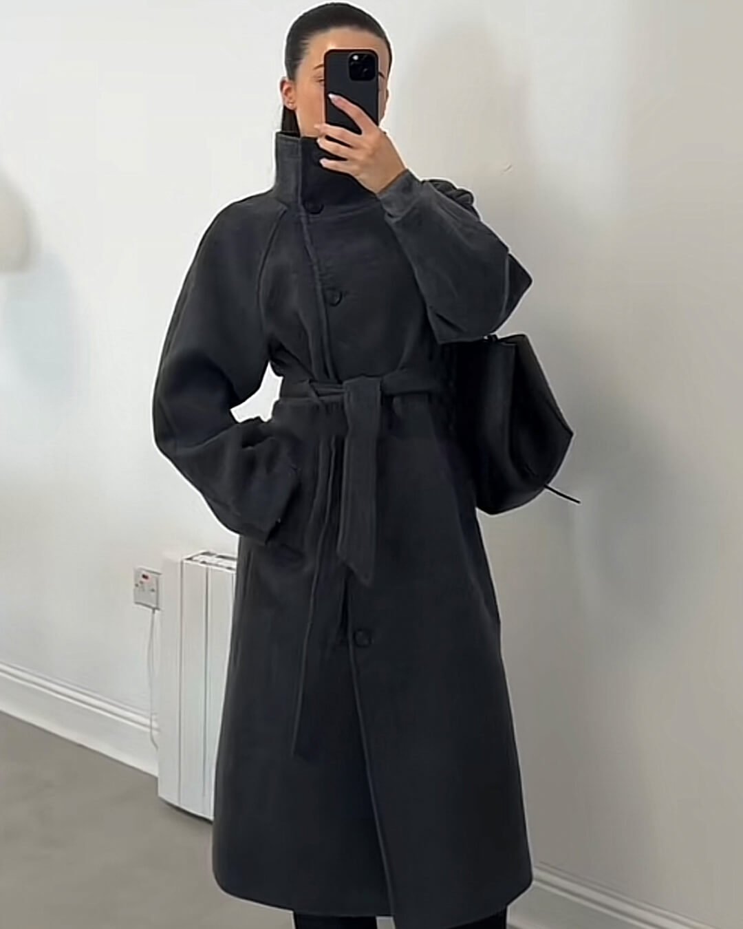Cappotto lungo con cintura e collo alto Arielle