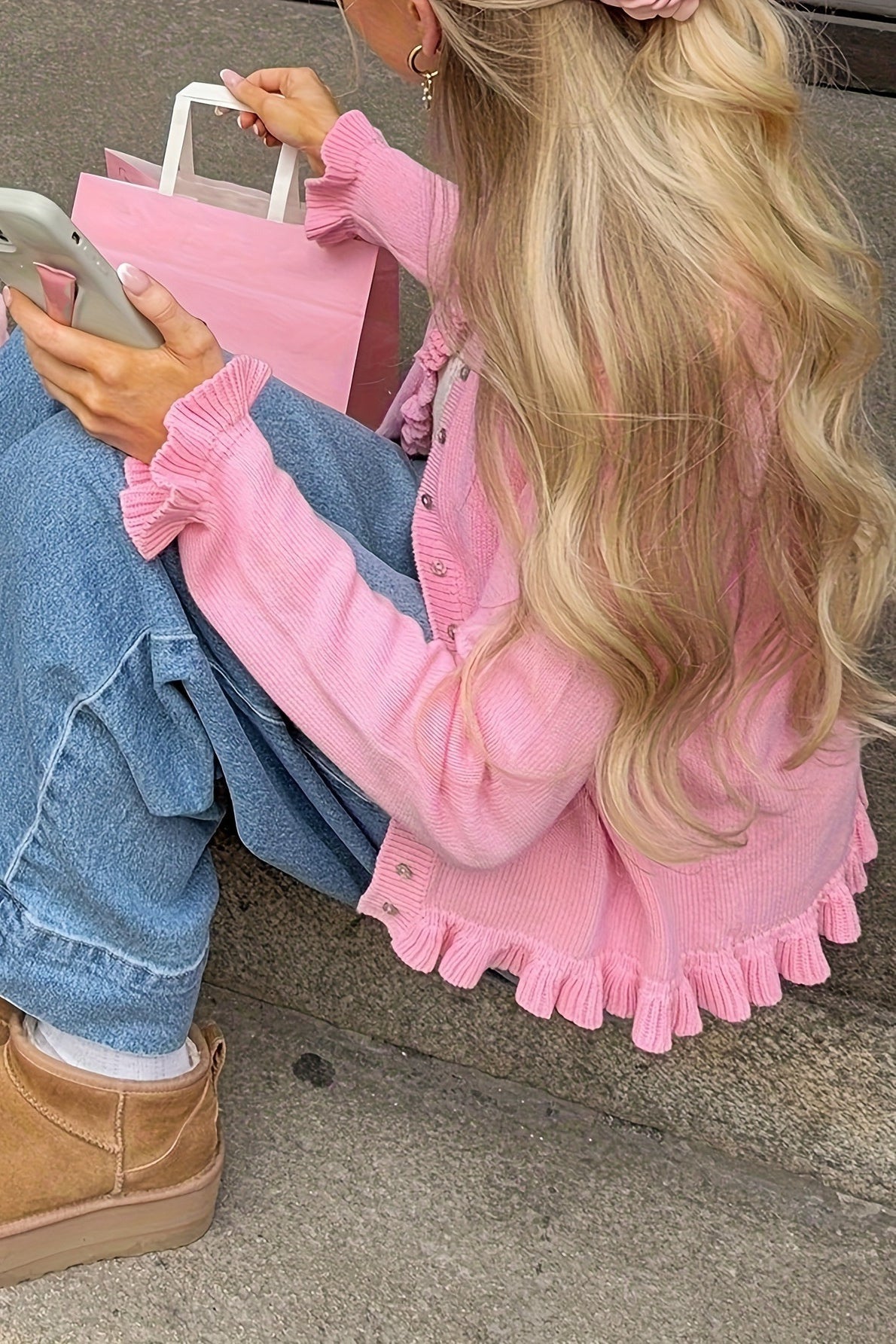 Cardigan in maglia con volant Ayla