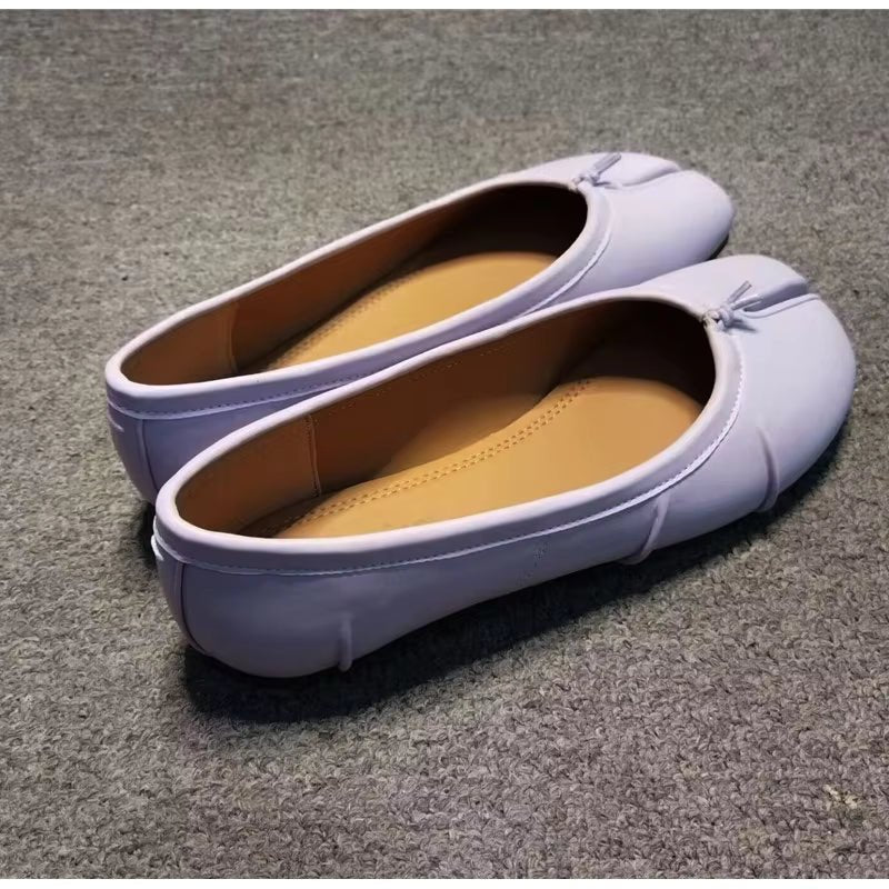 Mules in pelle con punta divisa Bianca