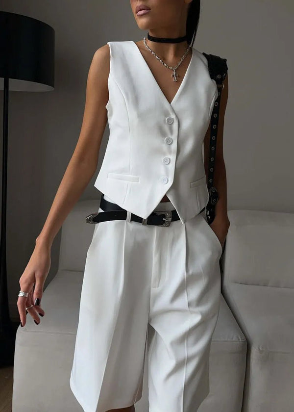 Completo Bianca sartoriale con gilet e bermuda