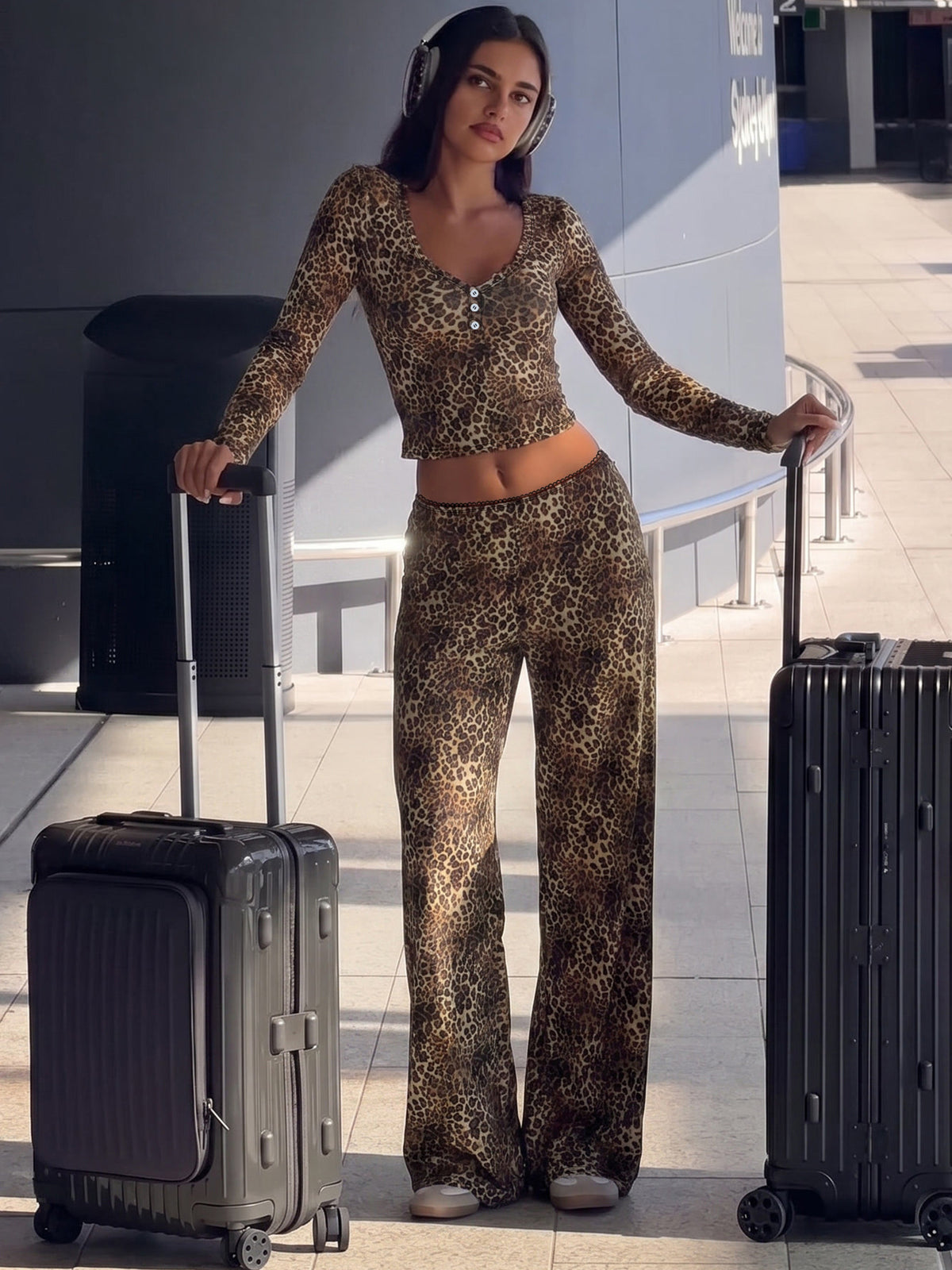 Completo top e pantaloni leopardati Jade