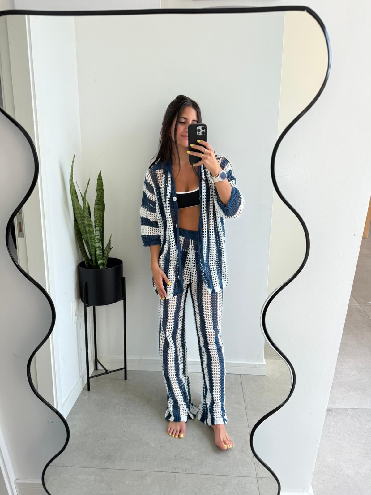 Completo coordinato all’uncinetto a righe Carmen