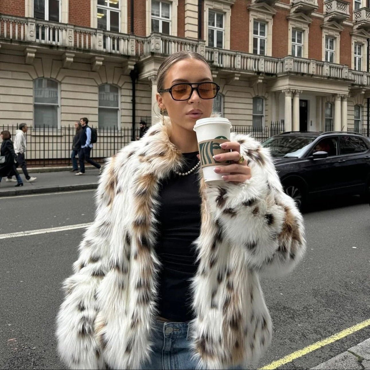 Cappotto in pelliccia sintetica leopardata Celeste