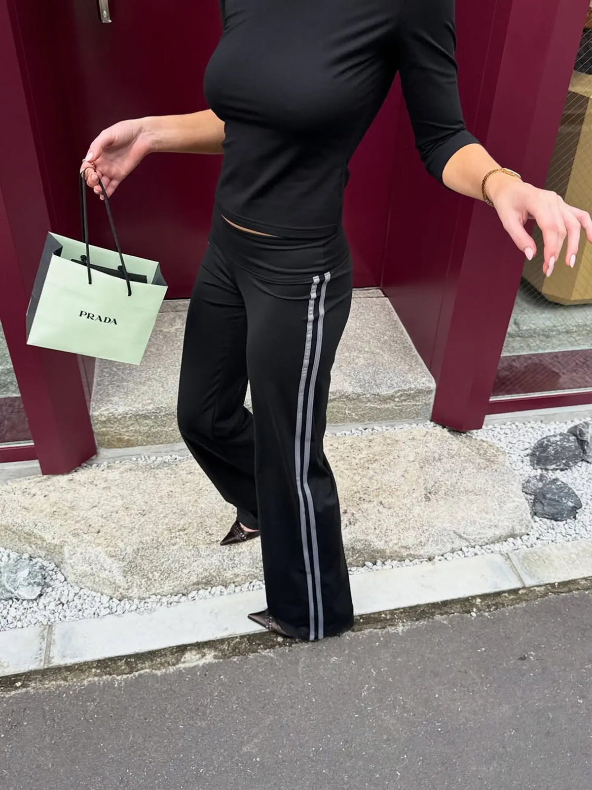 Pantaloni da yoga svasati a vita bassa Charis