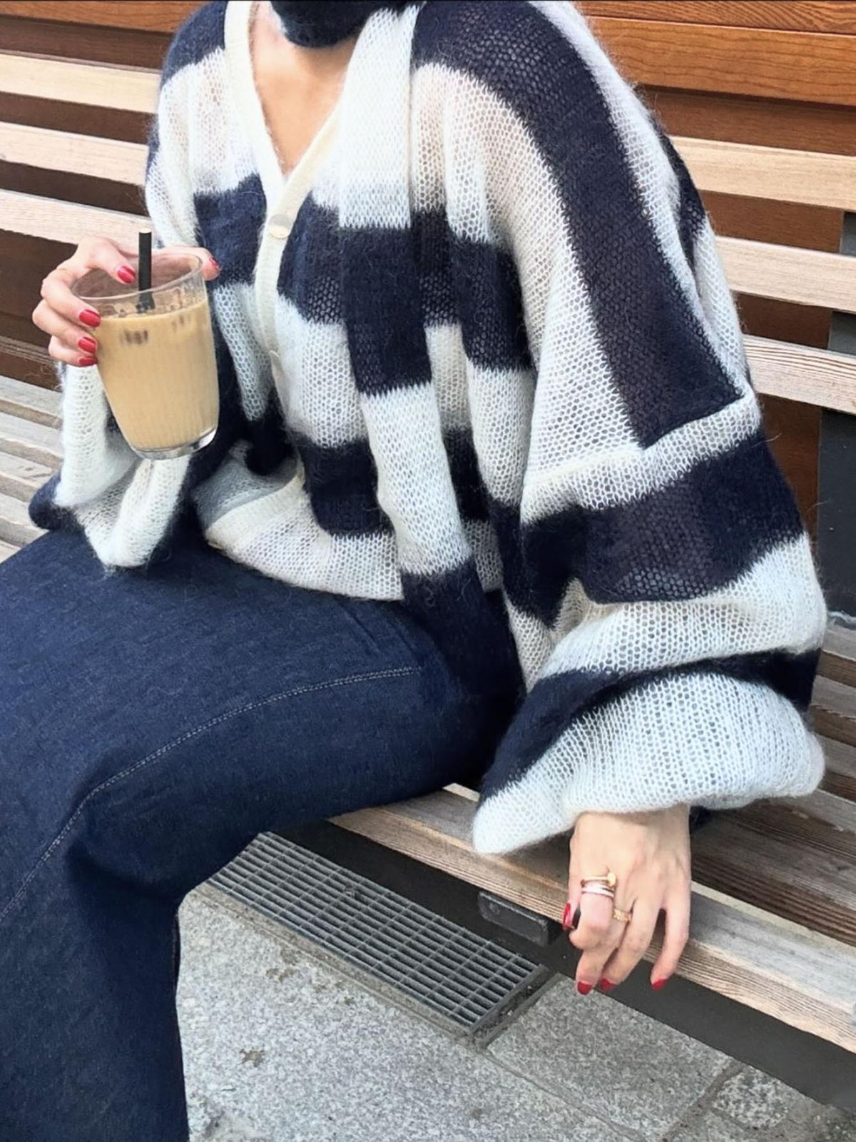 Cardigan ampio a righe Christel