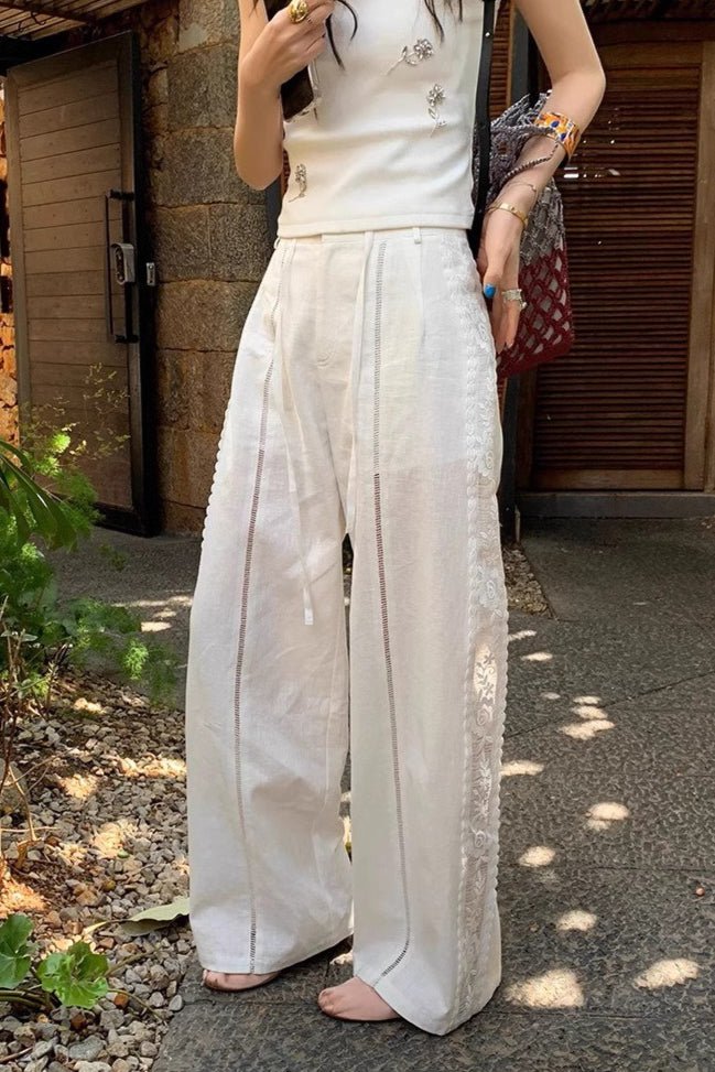 Pantaloni dritti Clara in lino con inserti in pizzo