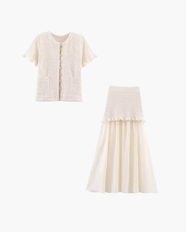 Completo Claudia con canottiera in maglia e gonna plissettata