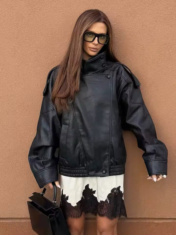 Giacca asimmetrica con bottoni e tasche Elena