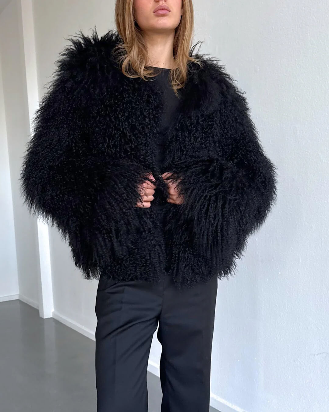 Elsie Cappotto corto e soffice in ecopelliccia