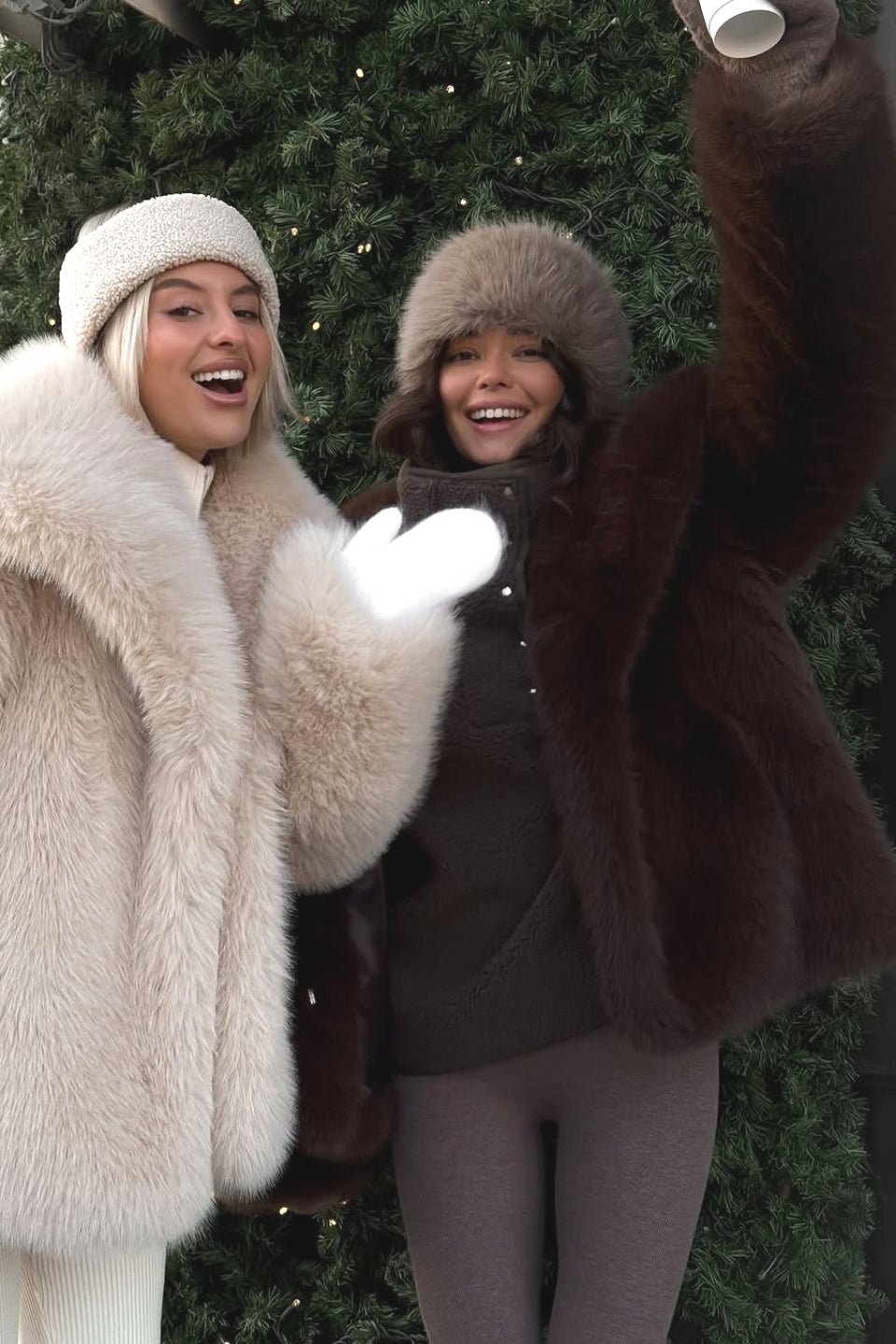 Cappotto in ecopelliccia Emilie con colletto imbottito