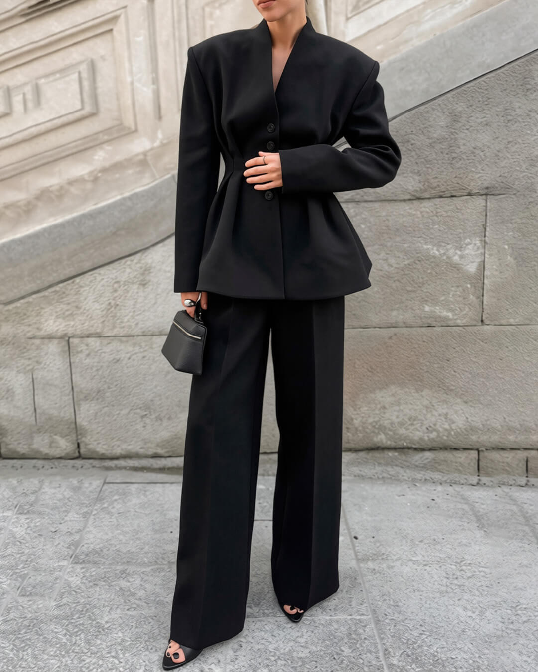 Blazer Empress con vita arricciata e scollo a V
