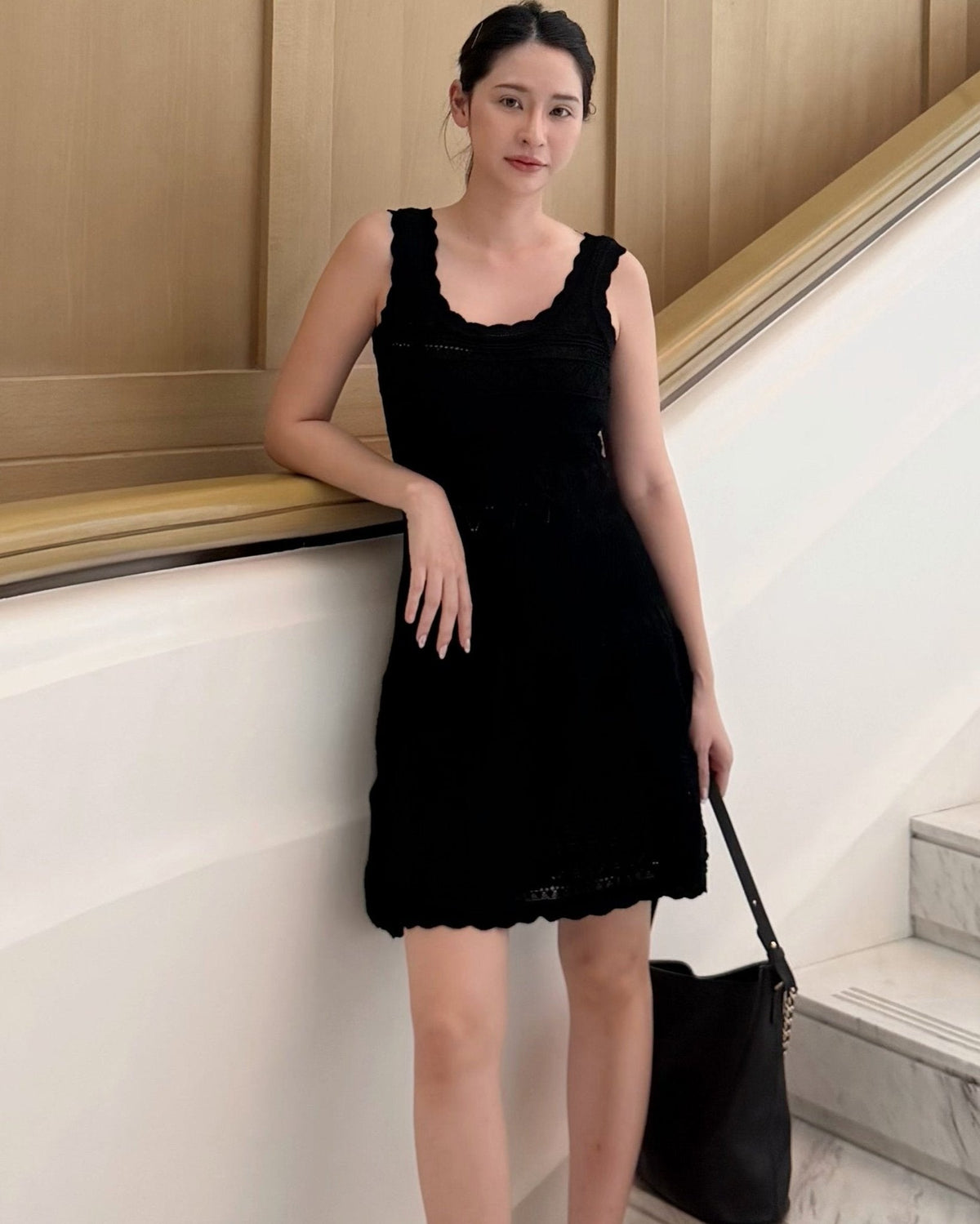 Abito midi in maglia con effetto cut-out Esther