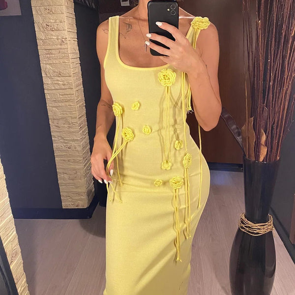 Abito midi Hanna in maglia con ricami floreali