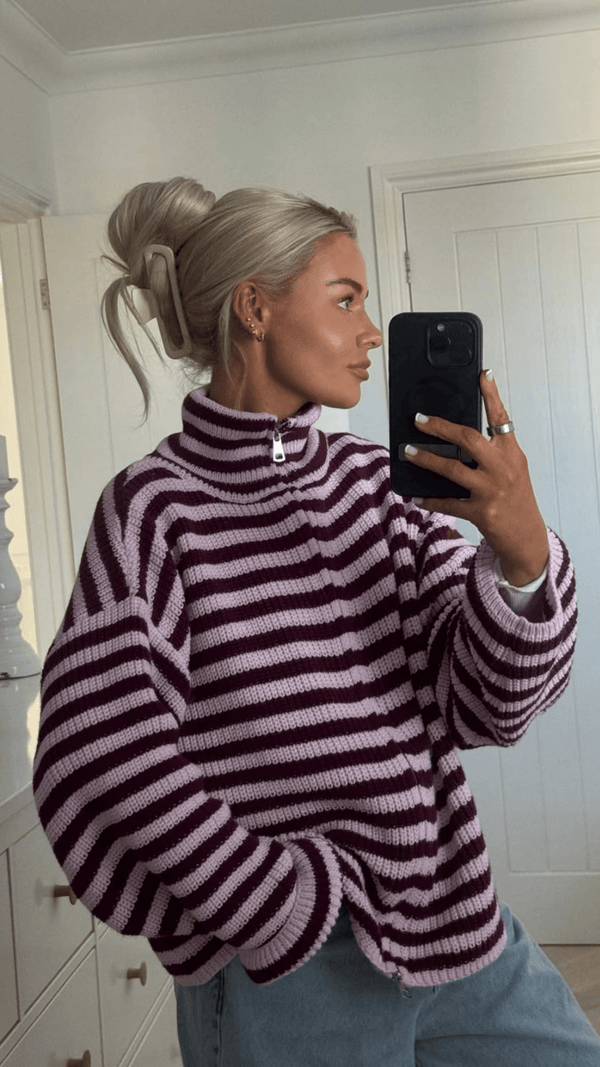 Maglione in maglia a righe con collo alto Hanna