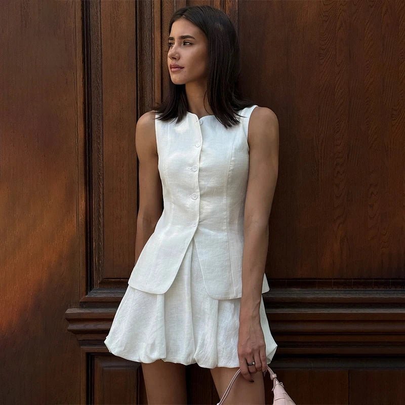 Completo elegante Imani con gilet e gonna