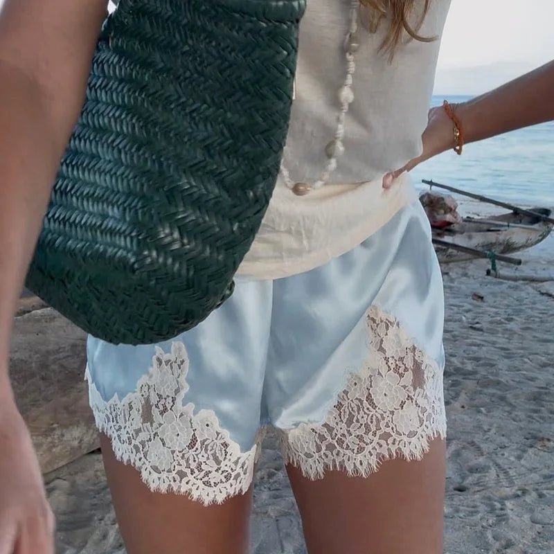 Shorts Janice in raso con pizzo