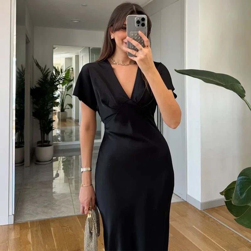 Abito midi Janna in raso con scollo a V