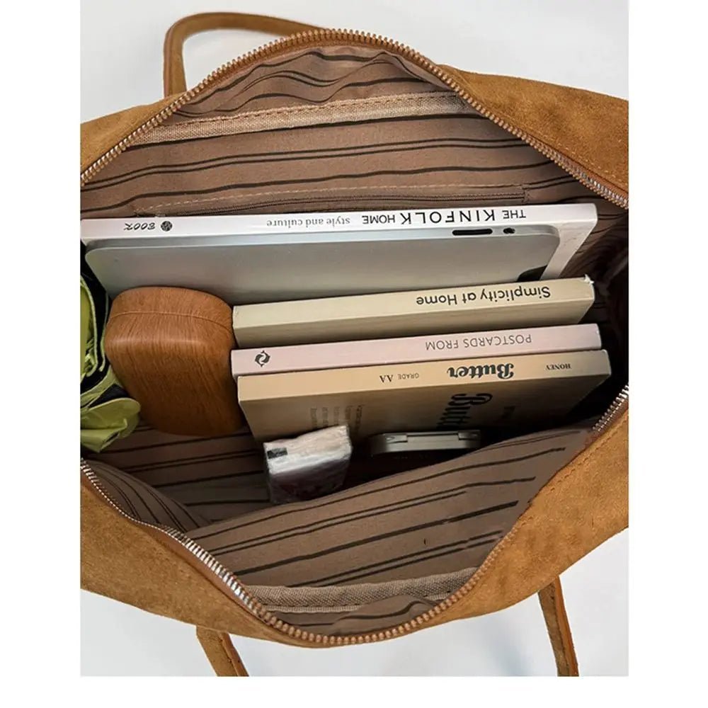 Borsa a spalla in camoscio Jenny