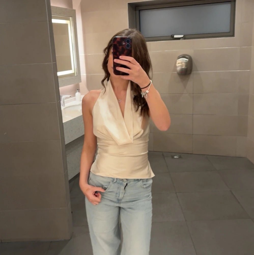 Canotta Jeriza halter con scollo profondo
