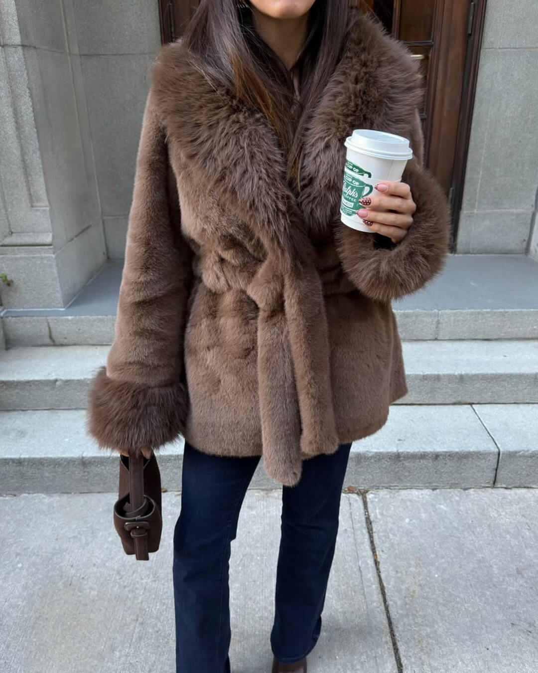 Cappotto con bordo in ecopelliccia Jessa