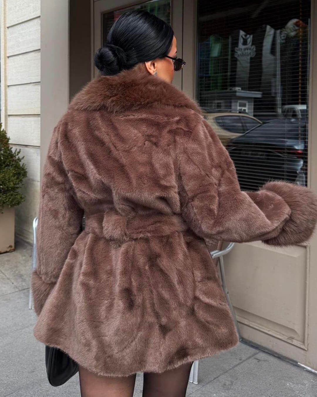 Cappotto con bordo in ecopelliccia Jessa