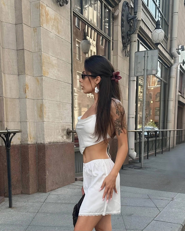 Minigonna Johana in raso con bordo in pizzo
