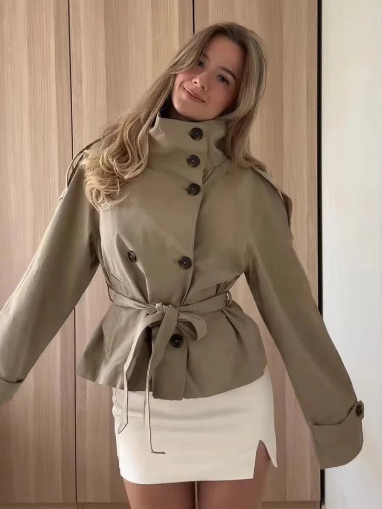 Trench corto con colletto rialzato Kara