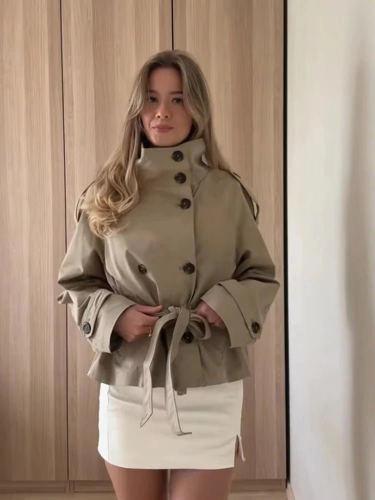 Trench corto con colletto rialzato Kara