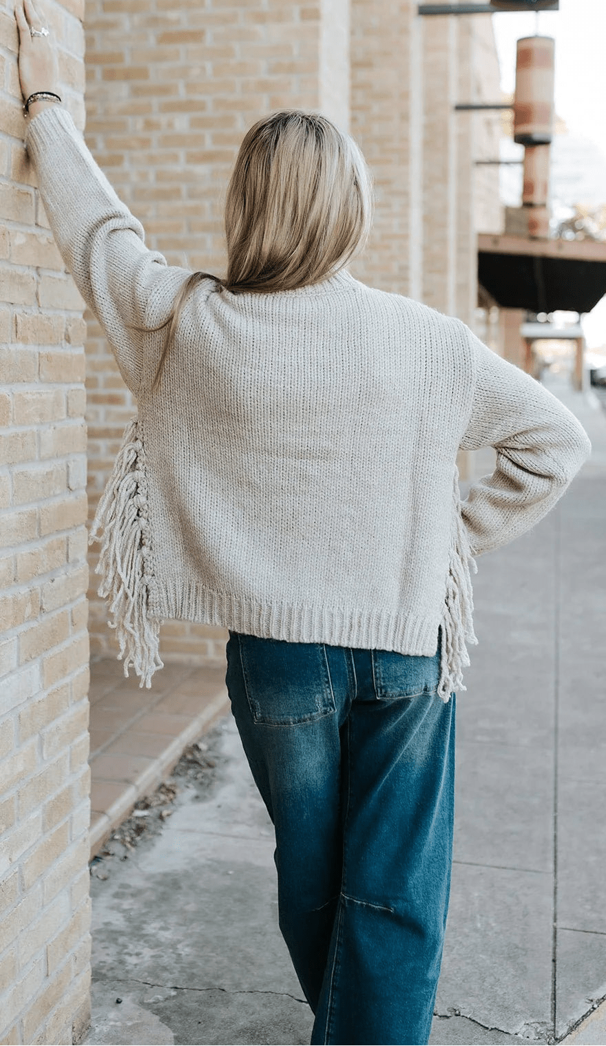 Maglione in maglia con frange Kelly