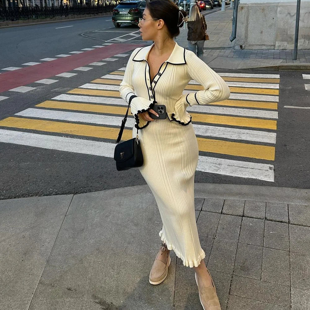 Abito midi in maglia con colletto polo Emmeline
