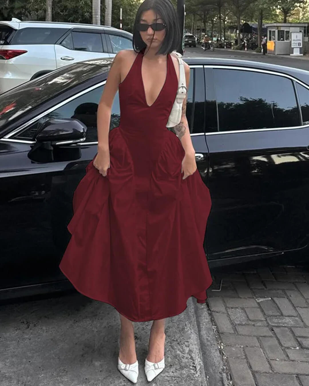 Abito maxi con scollo profondo Kristy