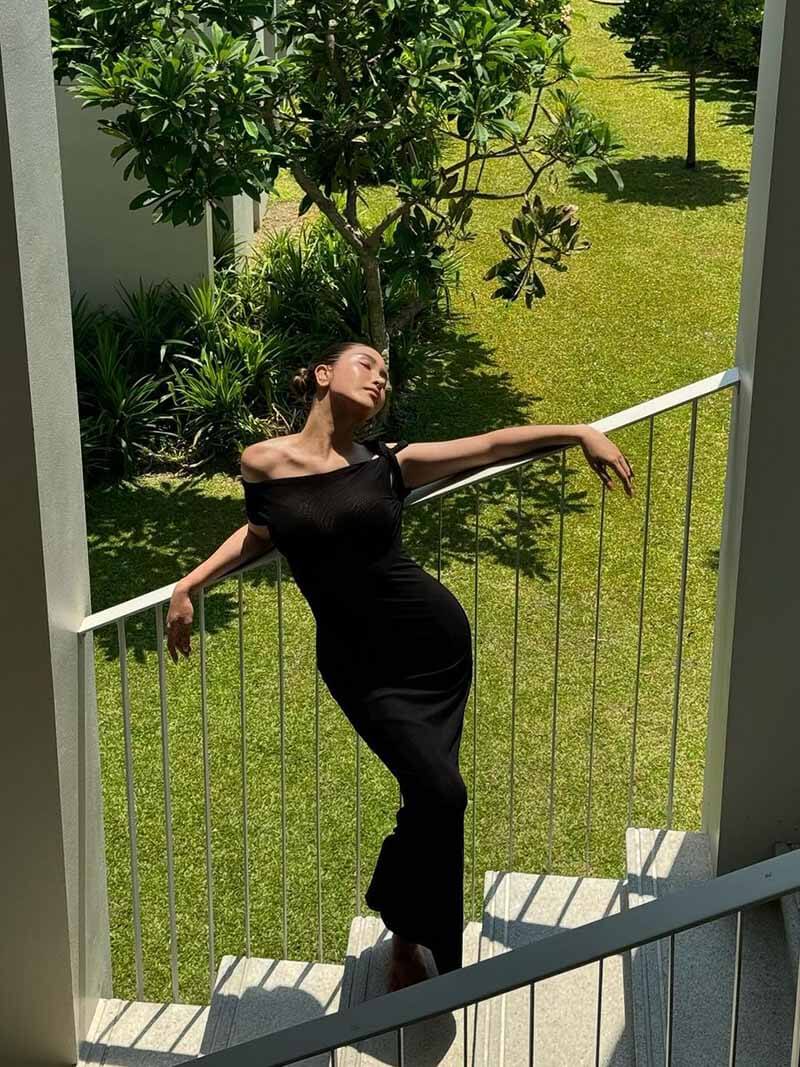 Abito lungo drappeggiato Kylie