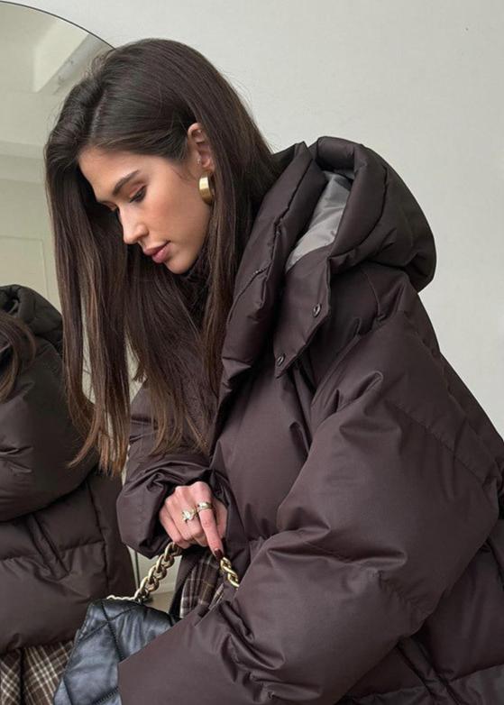 Giacca imbottita oversize Leila con cappuccio removibile