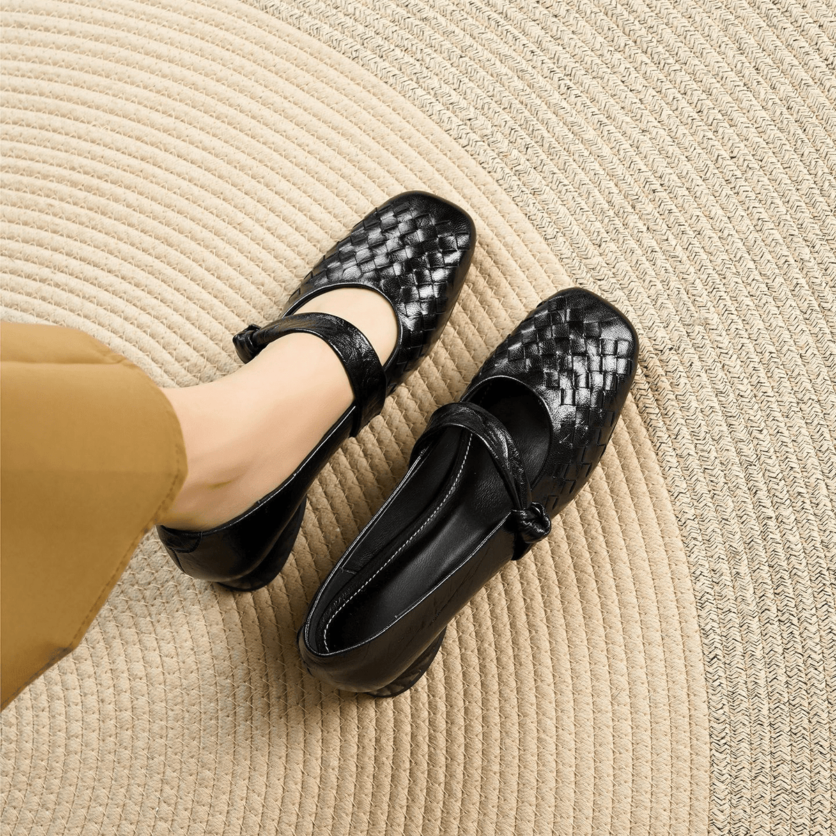 Scarpe basse in pelle intrecciata Lisbeth
