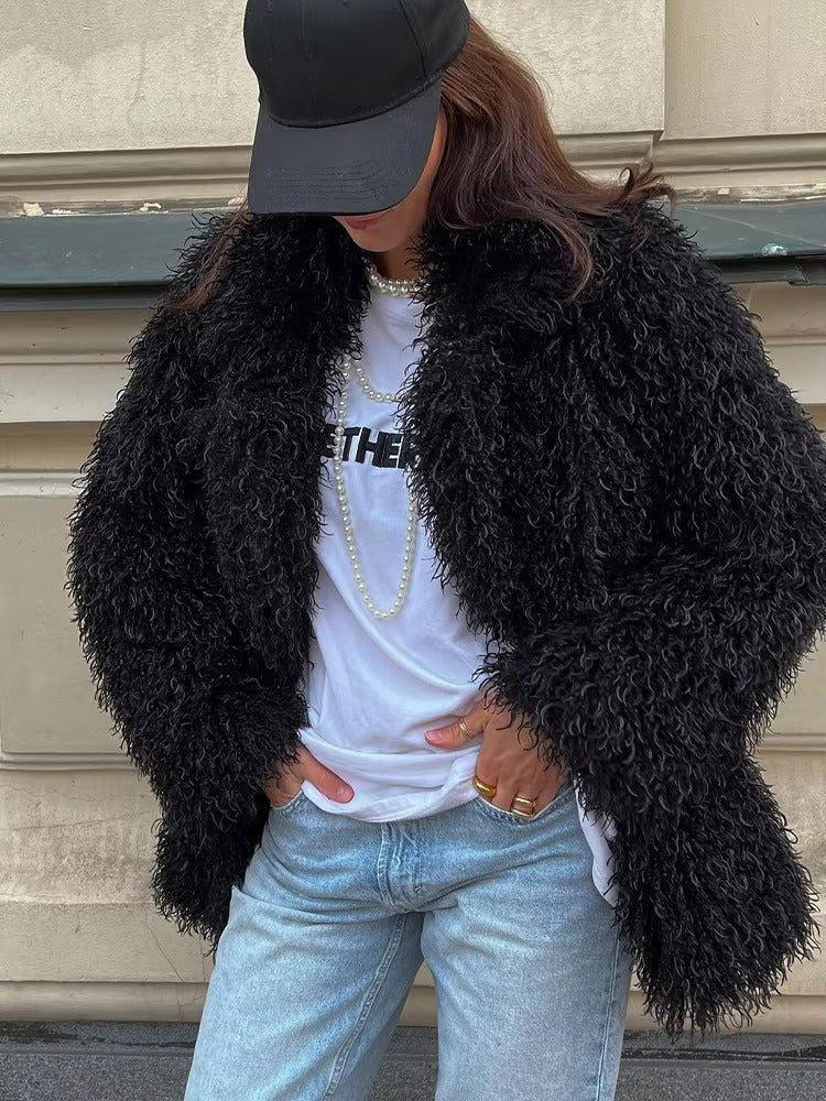 Cappotto in pelliccia sintetica effetto peluche Liza
