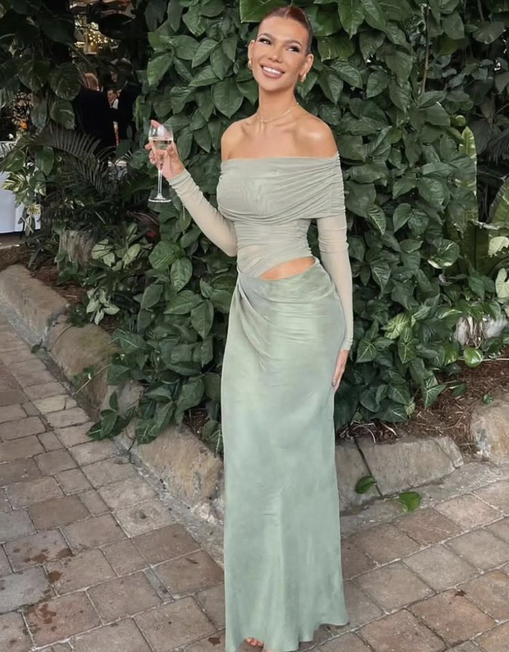 Maxi abito in mesh a maniche lunghe Lizy