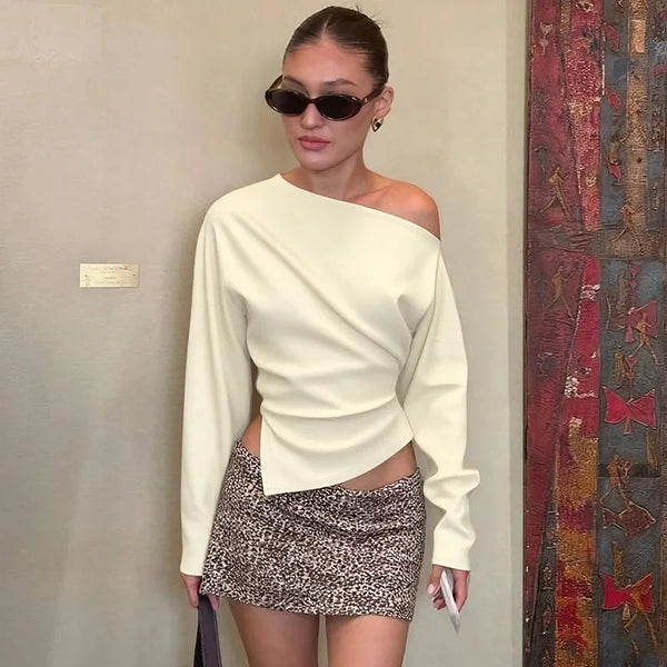 Maglione con spacco e maniche lunghe