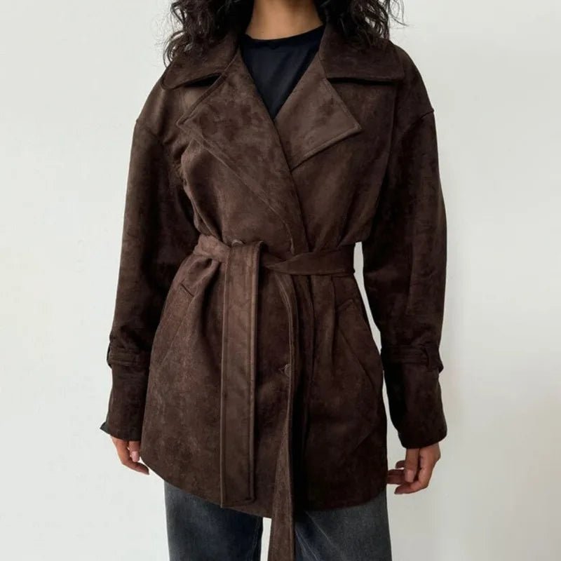 Cappotto portafoglio in camoscio con allacciatura Louisa