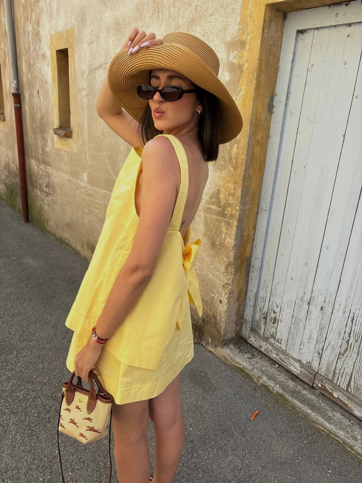 Completo top con spalline sottili e gonna giallo limone Maria