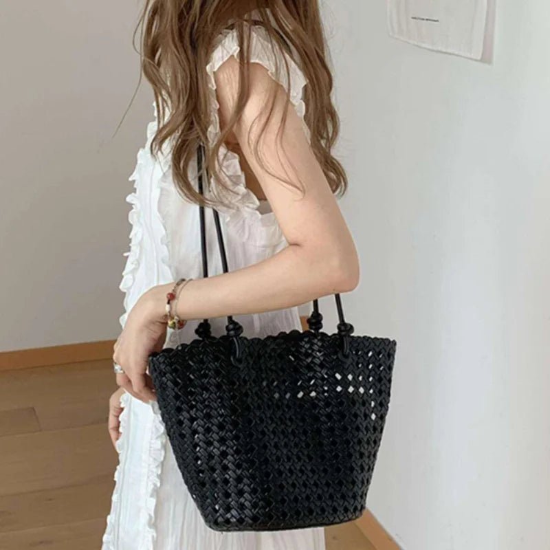 Borsa a secchiello intrecciata Matilde