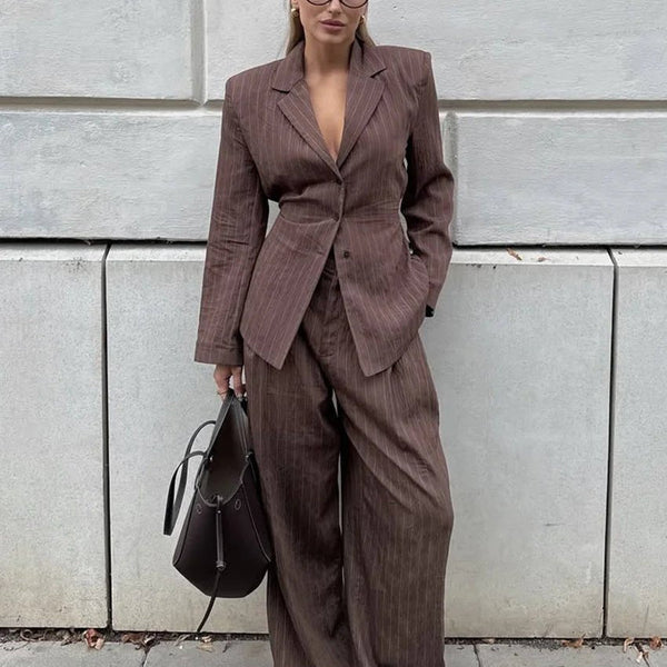 Tailleur pantalone gessato Melanie