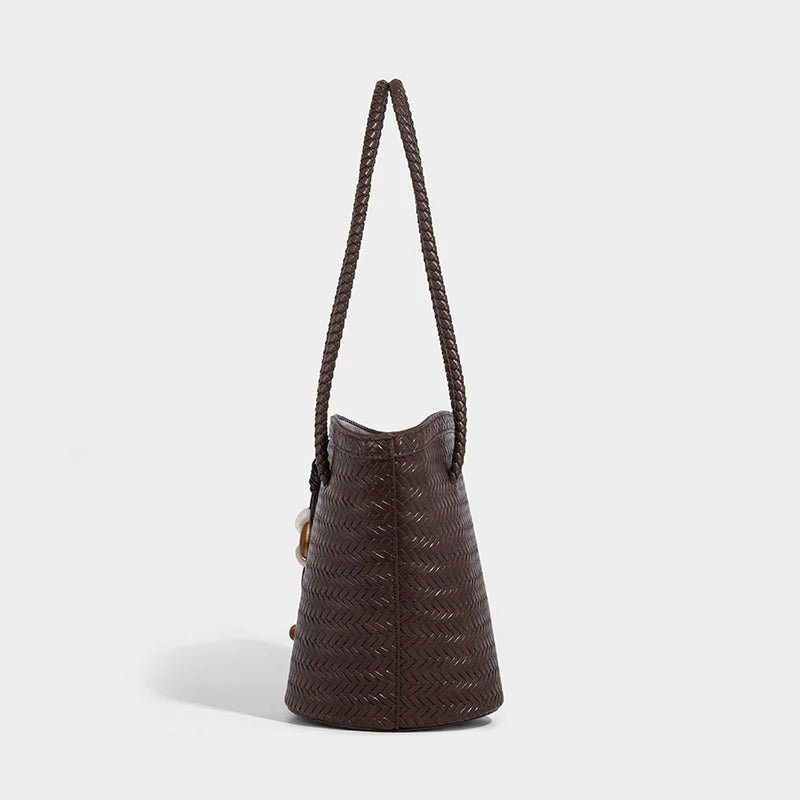 Borsa a secchiello intrecciata Meryl con pochette