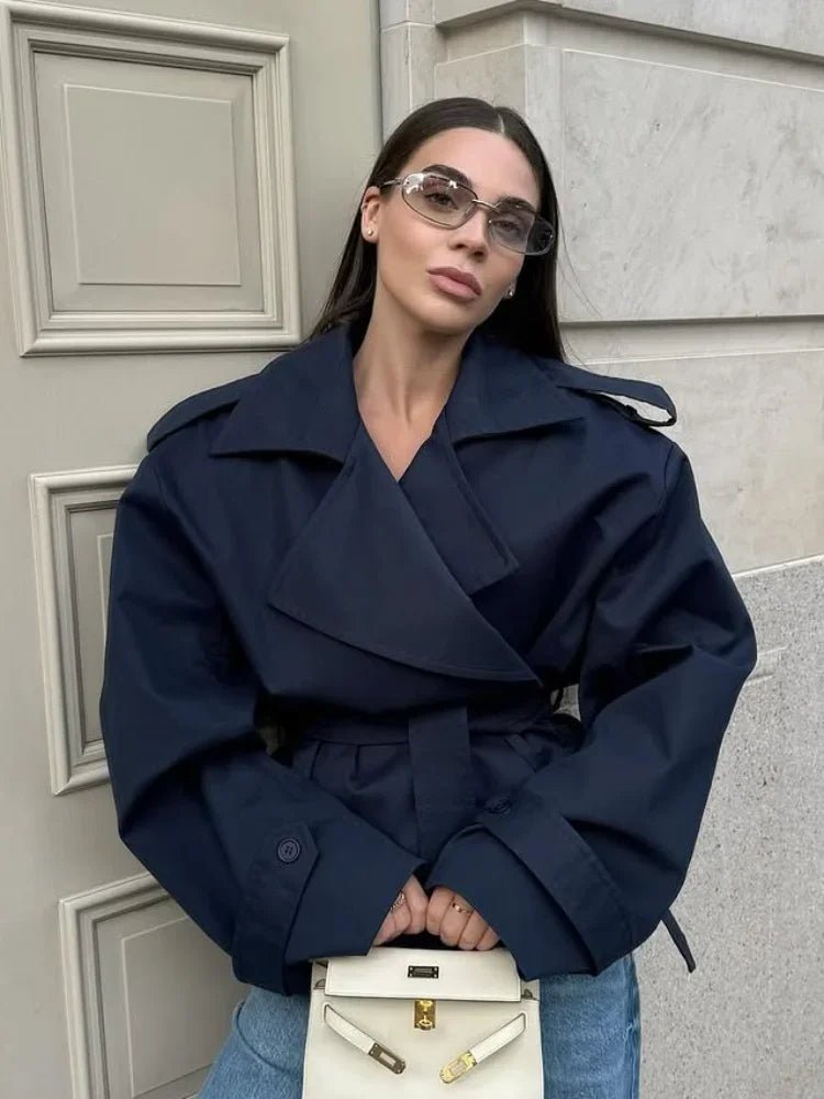 Trench corto con cintura Molly