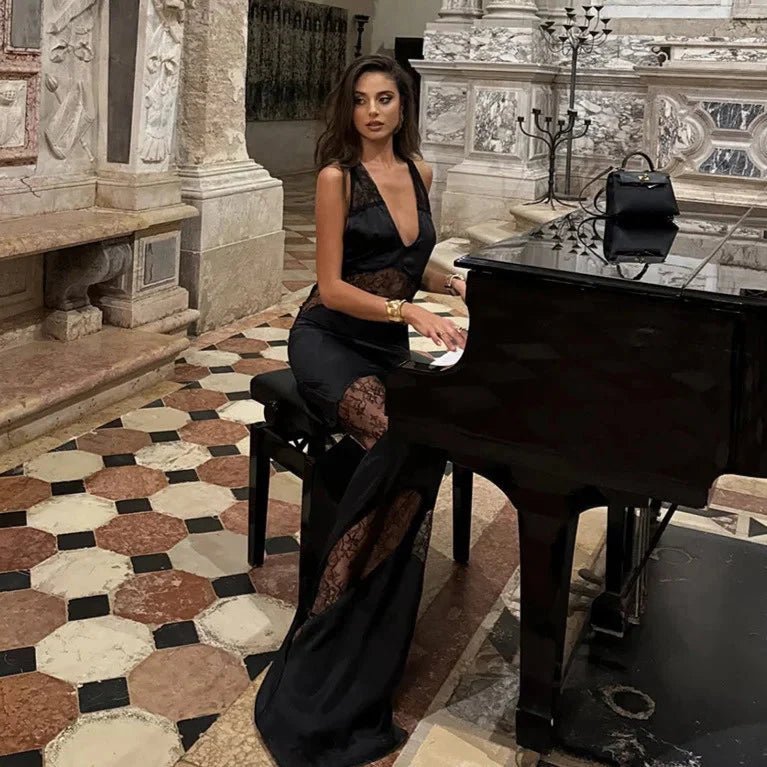 Abito trasparente Natasha con scollo all'americana
